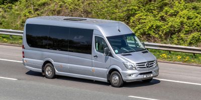 16 Seater Minibus Hire